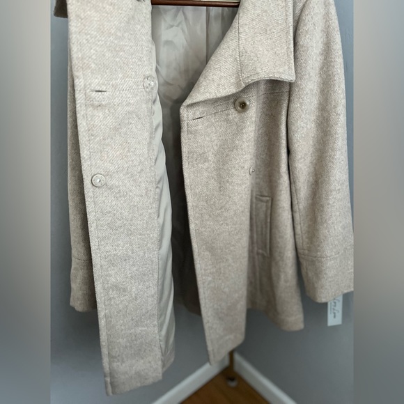 Larry Levin Oatmeal Colored Overcoat NWT ~ Size L - Picture 13 of 16